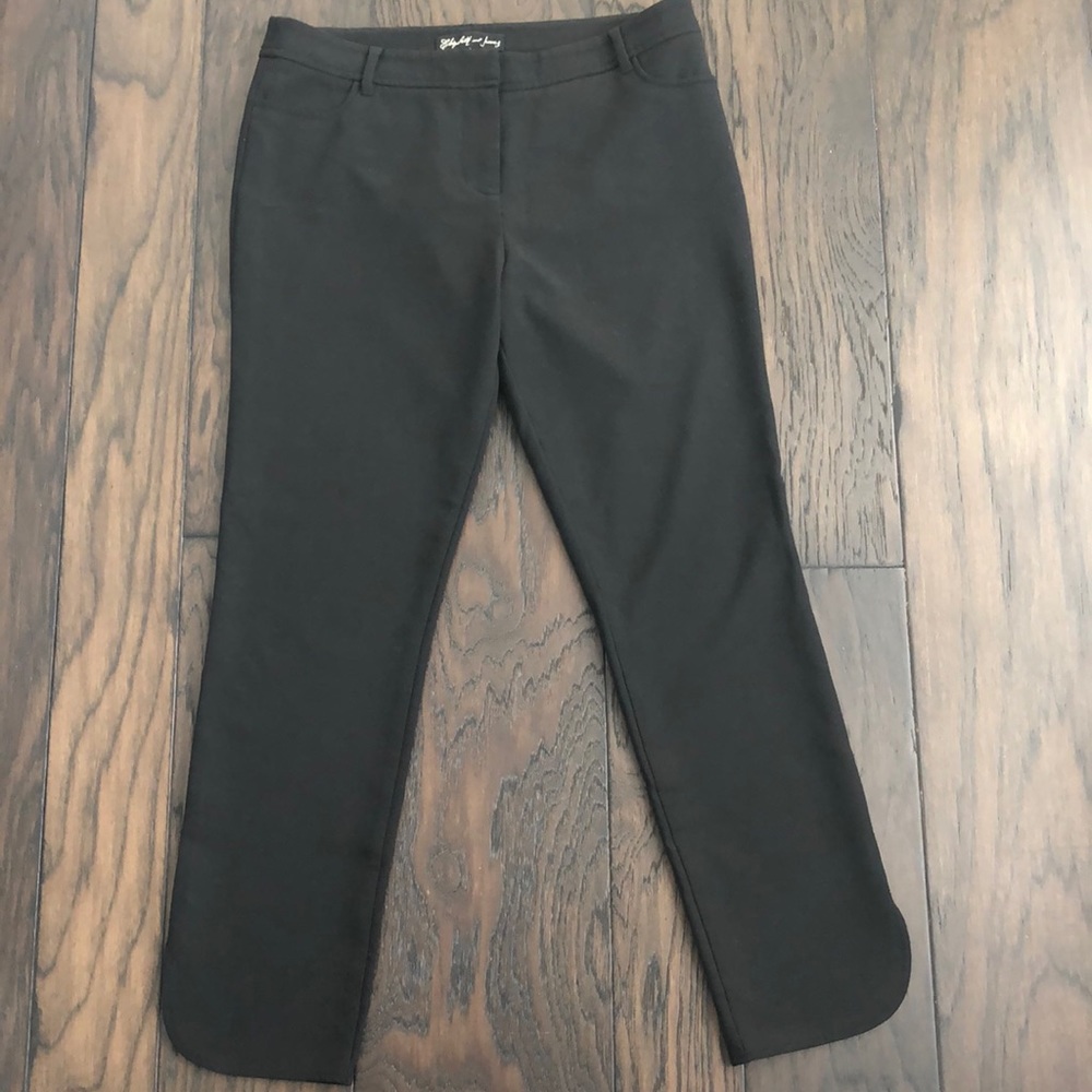 Elizabeth and James curved hem crop pants